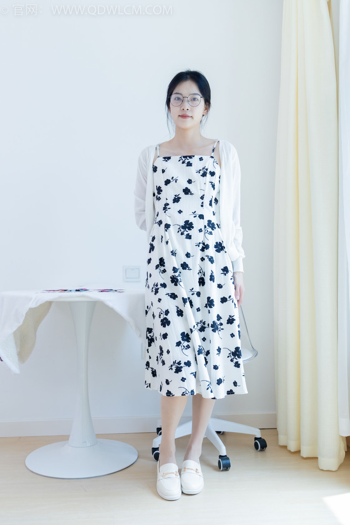 资讯|物恋传媒 &#8211;  第2057-2076共20期打包[棉袜，船袜，裸足，丝袜，打包]