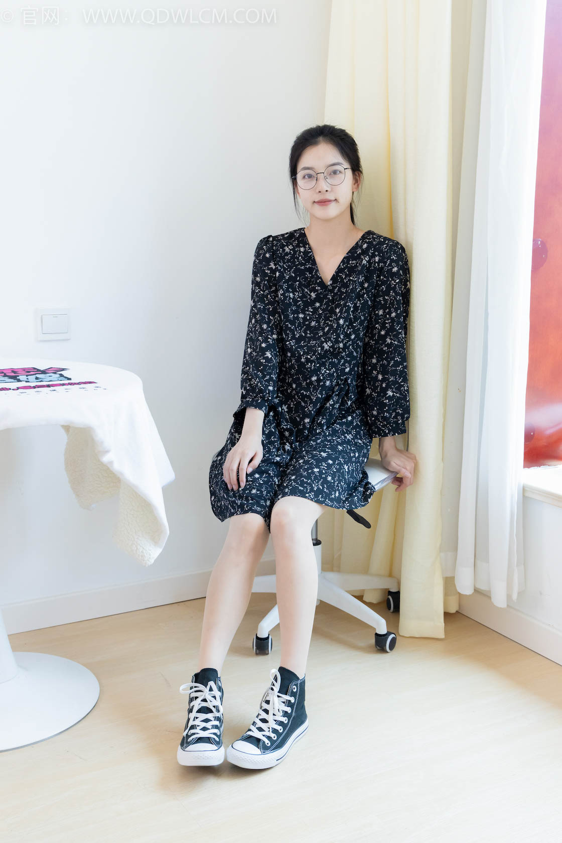 资讯|物恋传媒 &#8211;  第2057-2076共20期打包[棉袜，船袜，裸足，丝袜，打包]