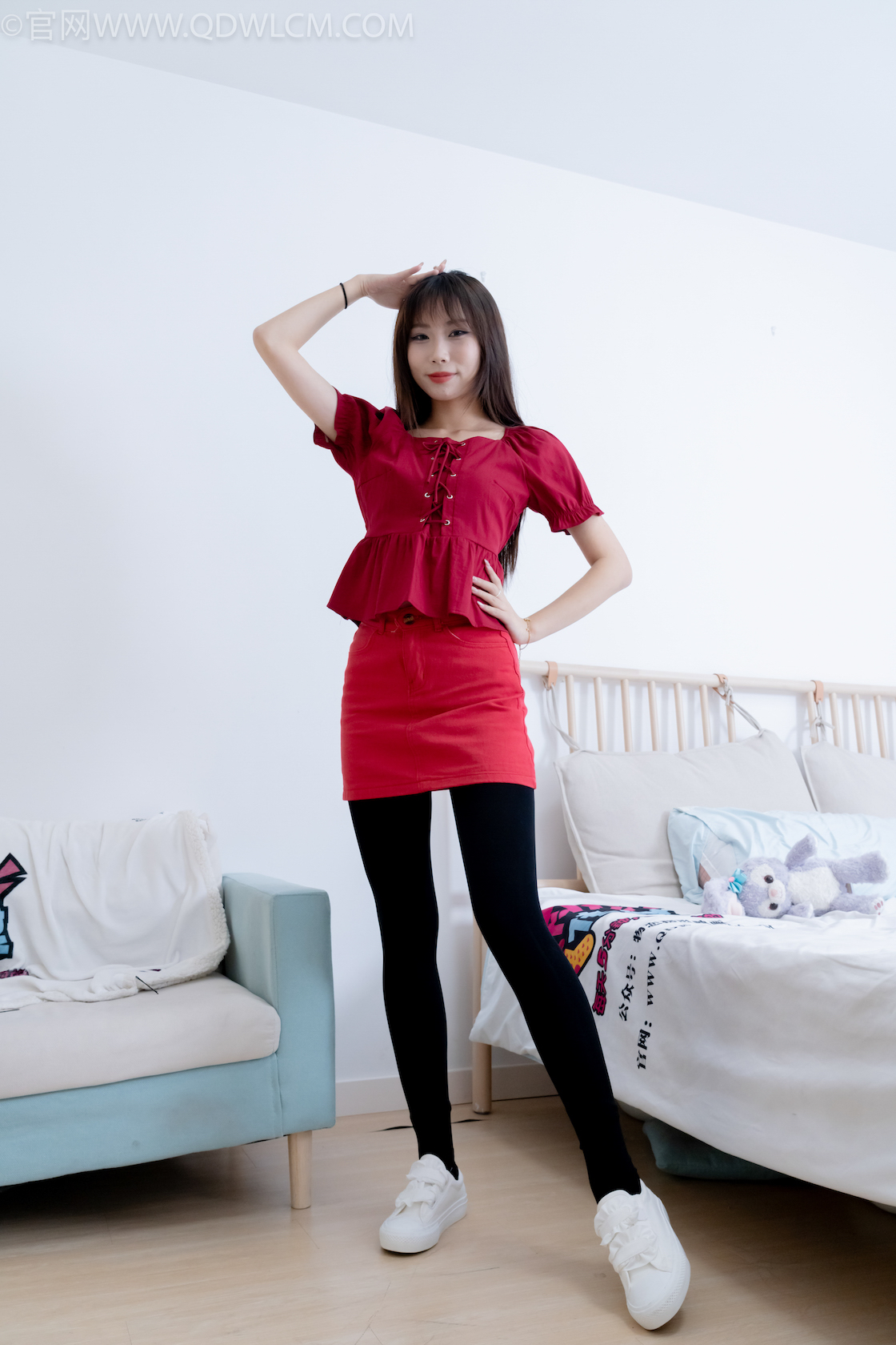 资讯|物恋传媒 &#8211; NO.2185期 《泡泡》 板鞋，黑色踩脚裤，自然穿脏白棉袜[很脏]，物恋传媒，物恋摄影映画