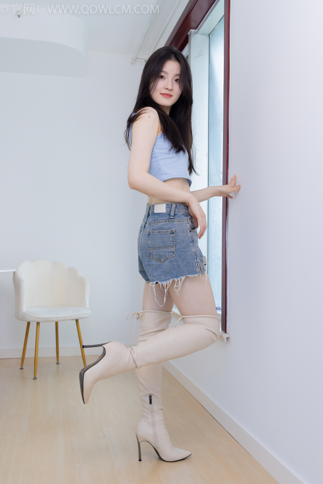 资讯|物恋传媒 &#8211; NO.2207期 《青柠》 高跟长靴，蓝色短袜，裸足，物恋传媒，物恋摄影映画