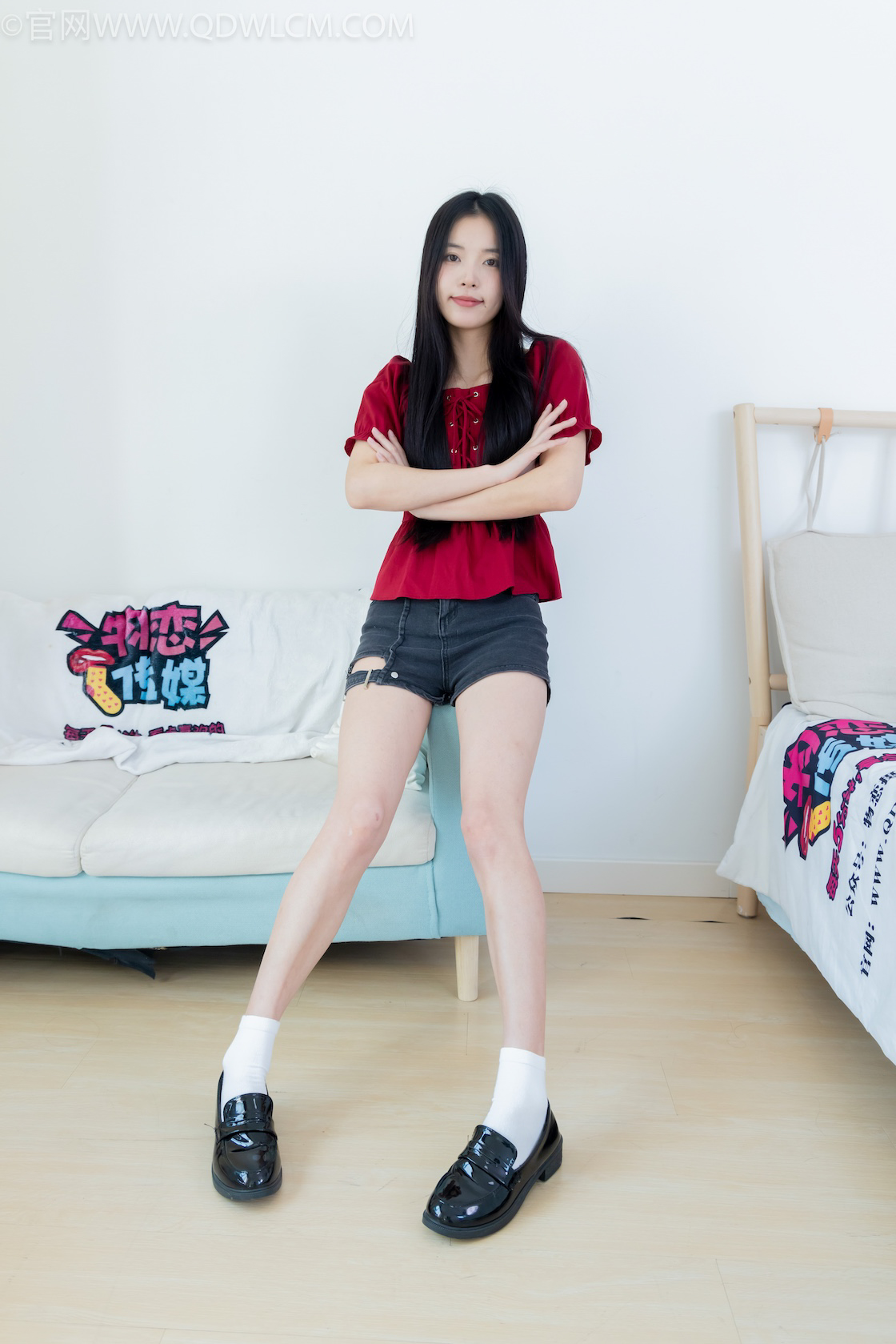 资讯|物恋传媒 &#8211; NO.2274期 《茯苓》 皮鞋，白棉袜，裸足，物恋传媒，物恋摄影映画