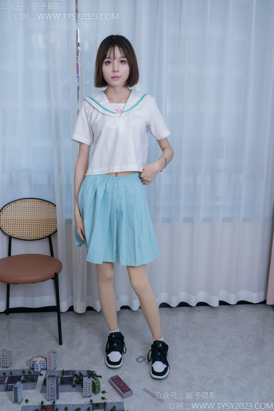 资讯|甜予摄影 &#8211; NO.182期 《珞珞》 板鞋，白棉袜，厚肉丝[120D]，小人国剧情