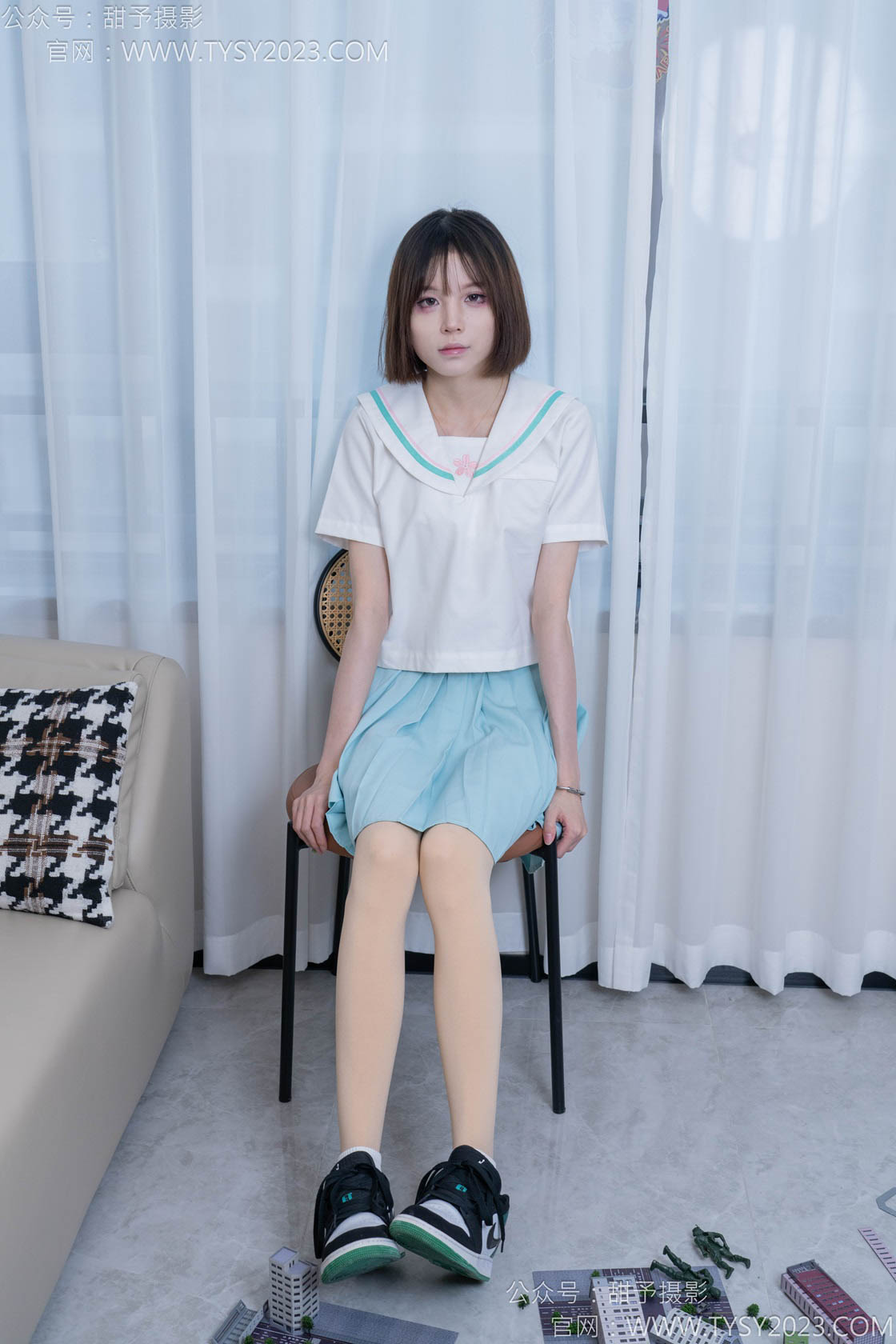 资讯|甜予摄影 &#8211; NO.182期 《珞珞》 板鞋，白棉袜，厚肉丝[120D]，小人国剧情