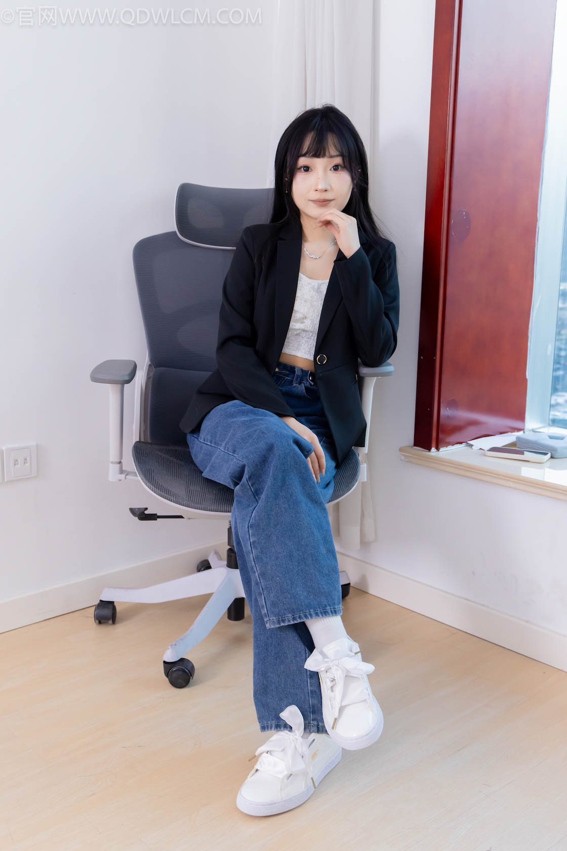 物恋传媒 -  第2257-2276共20期打包[棉袜，船袜，裸足，丝袜，打包]