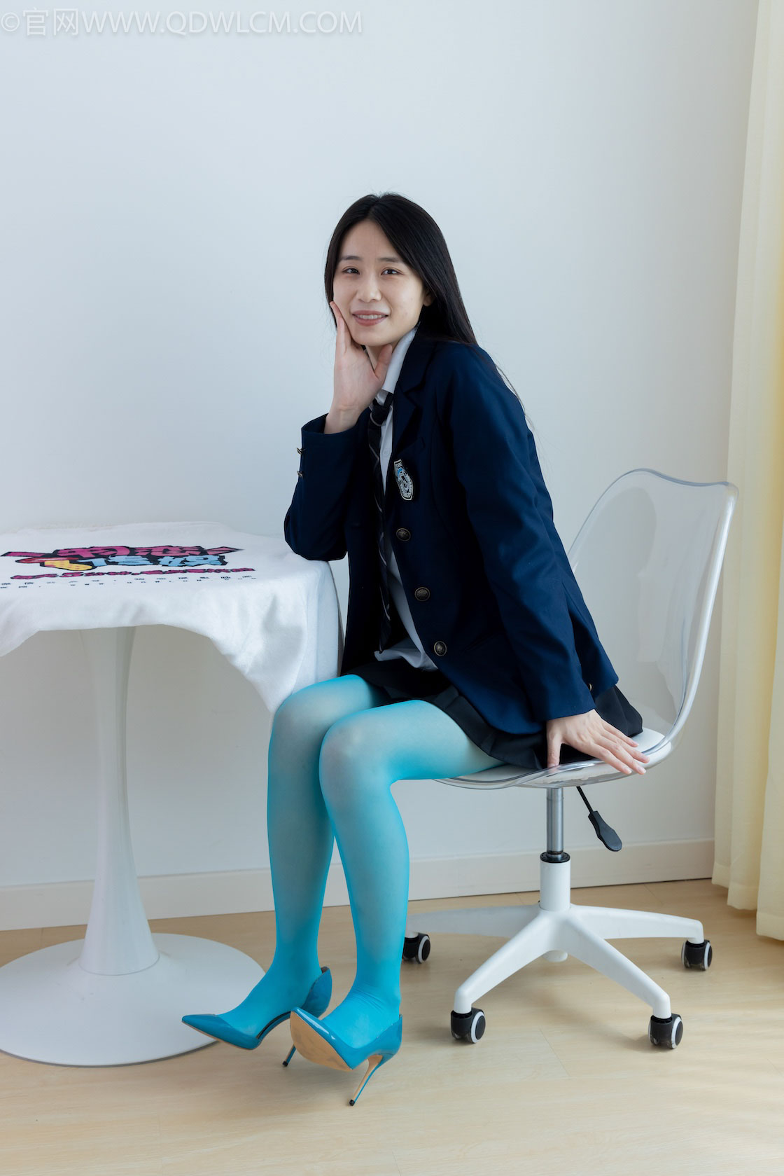 物恋传媒 -  第2257-2276共20期打包[棉袜，船袜，裸足，丝袜，打包]
