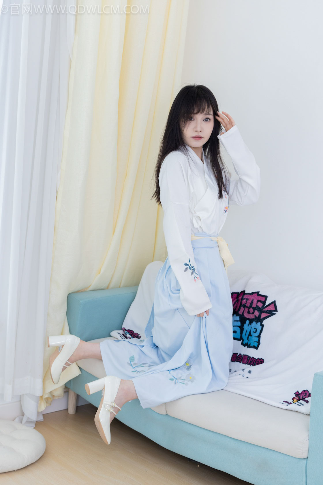 物恋传媒 -  第2257-2276共20期打包[棉袜，船袜，裸足，丝袜，打包]