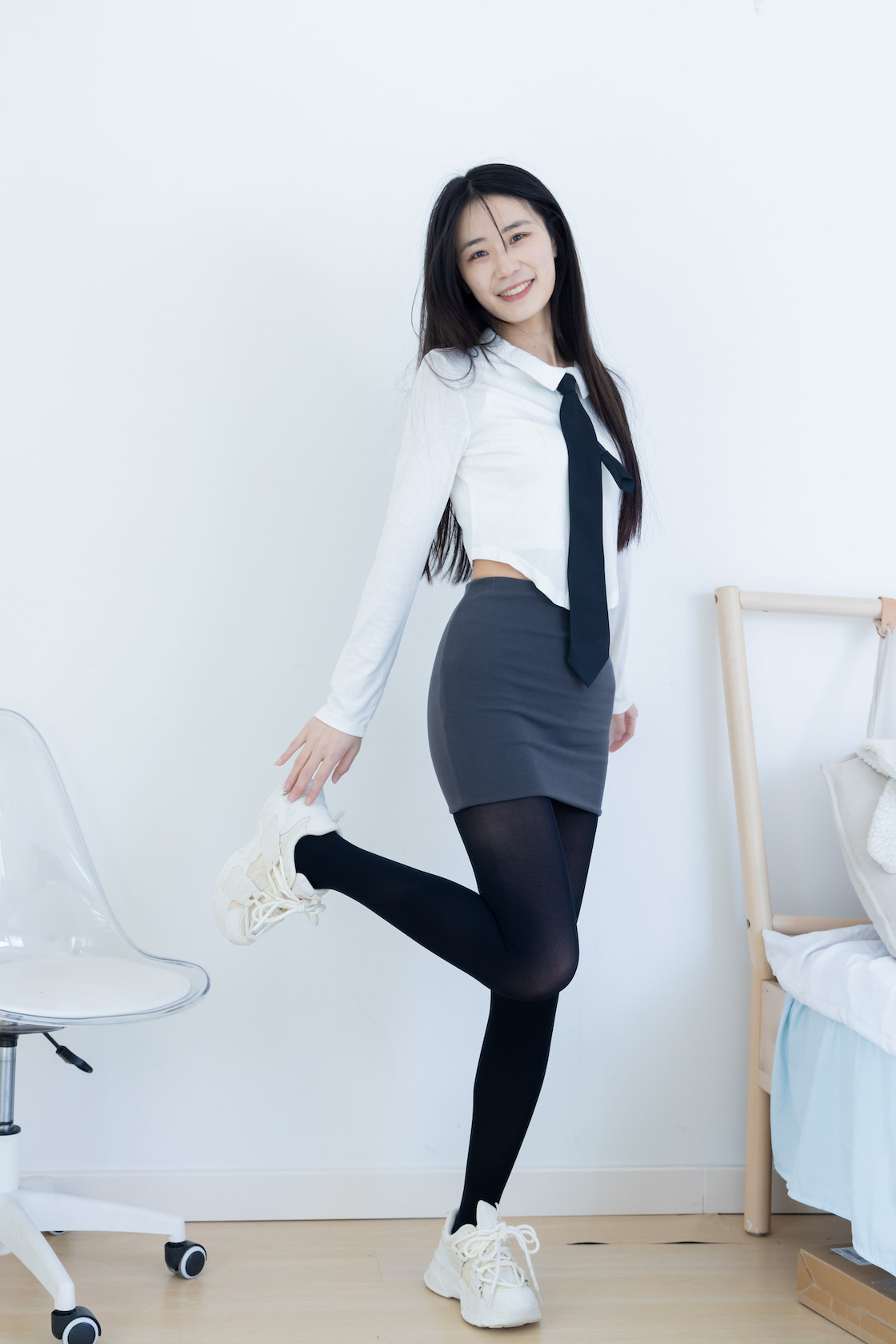 物恋传媒 -  第2337-2356共20期打包[棉袜，船袜，裸足，丝袜，打包]