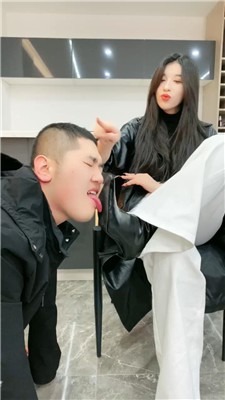 资讯|直播视频 《麋鹿银儿》虐打pua出轨老公 [48分56秒]