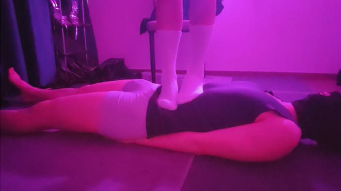 资讯|啦啦啦工作室 《啦啦啦》开发的新舞蹈小姐姐 [48分56秒]