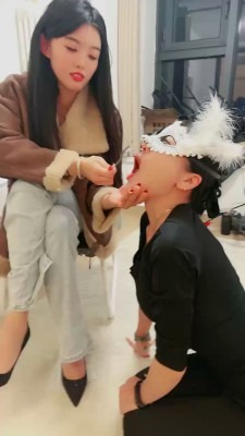 直播视频 《esse》强迫小三做我的奴 [30分19秒]