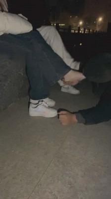 直播视频 《小渔》双S-户外-强迫舔小白鞋/耳光/棉袜气味辱 [48分56秒]