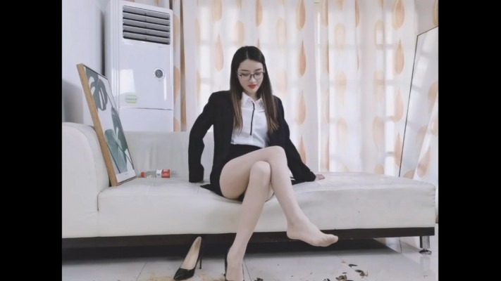 资讯|执乐园 [执念]首次-踩碾小龙虾 [9分14秒]