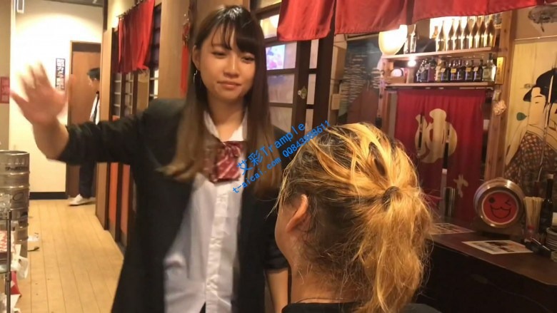 资讯|日韩调教 超刺激-多妹子轮流超狠耳光狂扇 [48分56秒]