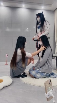 资讯|直播视频 《不甜S》双S-虐母畜-舔脏鞋白袜/抽耳光/踩踏骑马《三视角版》 [48分56秒]