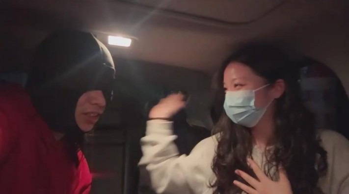 直播视频 《素人挖掘机》路边开发长发小姐姐 [48分56秒]