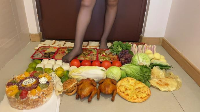 资讯|crush 黑丝语音暴力踩20斤食物 [9分43秒]