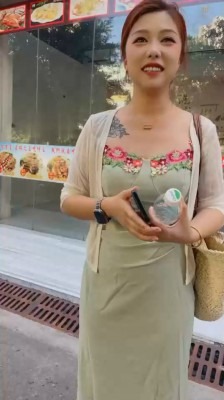 直播视频 《素人挖掘机》开发素人小姐姐车内调 [30分19秒]