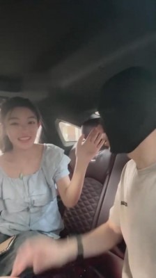 资讯|直播视频 《狗哥》长路边开发-超臭原味棉袜车内调 [48分56秒]