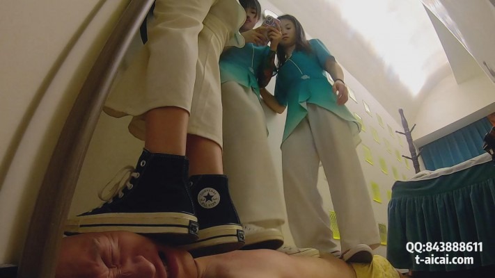 资讯|女王女主 《素人S》开发足浴店三个漂亮妹妹群踩1 [48分56秒]