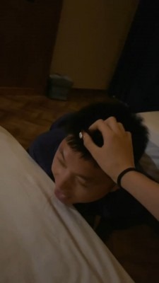 资讯|直播视频 《尤黎》沐足店当技师面调-开发S [30分19秒]