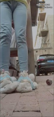 crush 《小熏》把狗子变为脚下的玩具小熊羞辱（户外+室内） [21分24秒]
