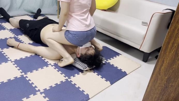 微耀星空 坐脸窒息+语言羞辱 [48分56秒]