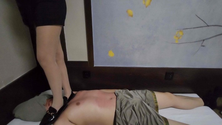 资讯|女王女主 柒柒的碾压踩剁,把狠辣体现的淋淋尽致 [48分56秒]