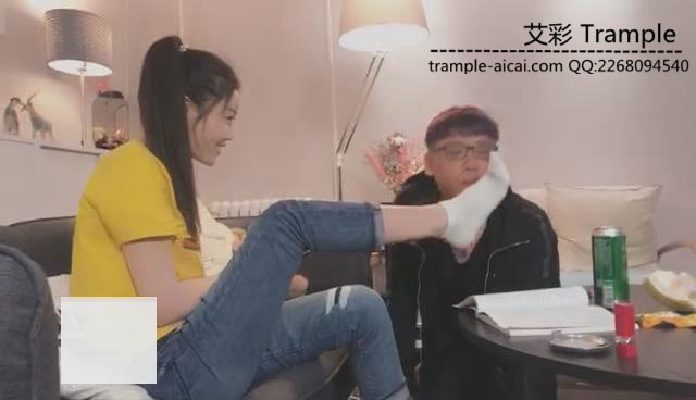 不良女学生 《VIVI》剧情:不良女学生戏弄家教 [48分56秒]