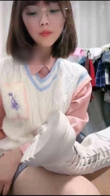 病娇工作室 《第一视角》病娇少女娇娇POV无底线羞辱合集 [9分46秒]