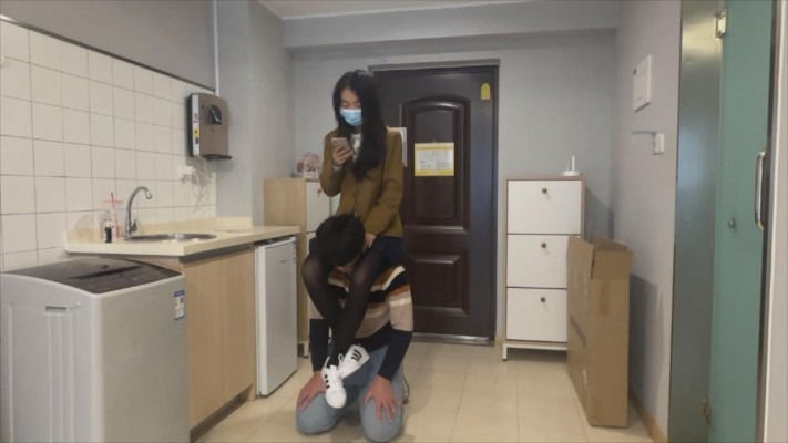 子怡工作室 《无双工作室》日常骑乘小狗，坐脸 [32分35秒]