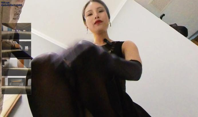 明妃女王 《明视界》明妃VR全景蹂躏六小人 [21分24秒]