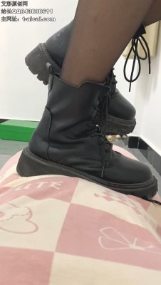 资讯|女王女主 《雅泫》继续踩人 [48分56秒]