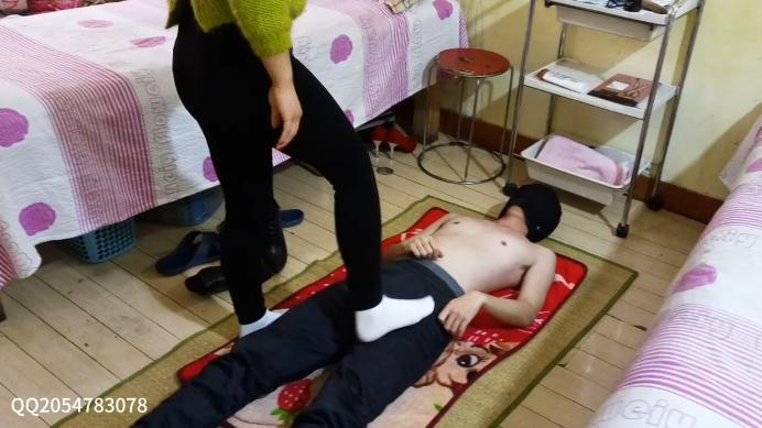 野性偏爱 老师的踩虐 [48分56秒]