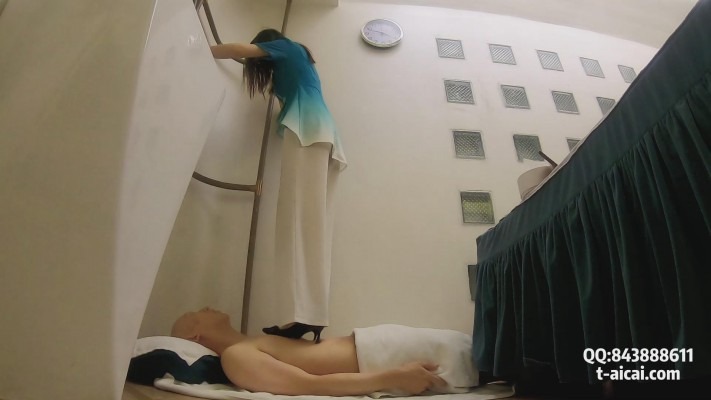 女王女主 《素人S》开发足浴店漂亮妹妹踩踏3 [48分56秒]