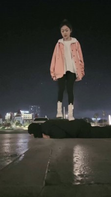 直播视频 《萱萱子》户外公开处刑犯错的家奴 [30分19秒]