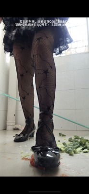 资讯|crush 来自微胖界安安的碾压—果蔬四溅 [9分43秒]