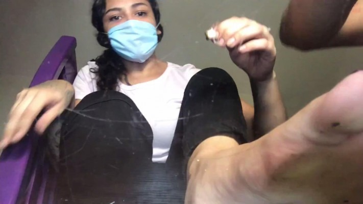 资讯|crush 1053 &#8211; 玻璃台视角裸足碾压小青蛙 [6分44秒]