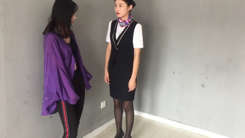 碎蛋娇娃 〖碎蛋娇娃〗好色的代价 [17分26秒]