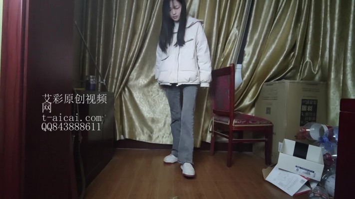 crush 漂亮小姐姐踩俩小龟 [10分31秒]