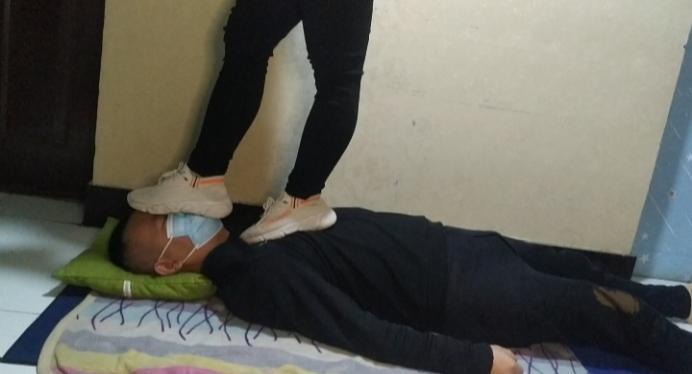 资讯|女王女主 来自丈母娘的踩虐 [48分56秒]