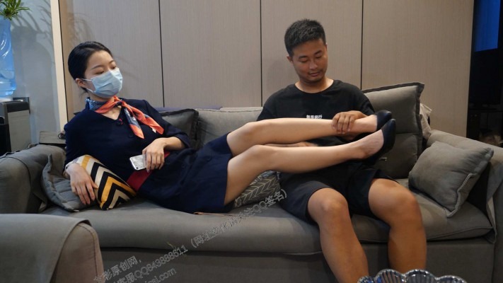 资讯|女王女主 《第5风格》空姐下班回家就有舌头按摩服务 [30分19秒]