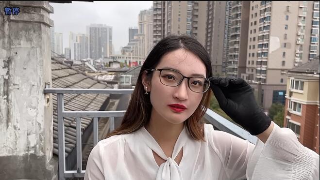 crush 执念S丝袜脚踩碎龙虾碾成酱 [9分14秒]