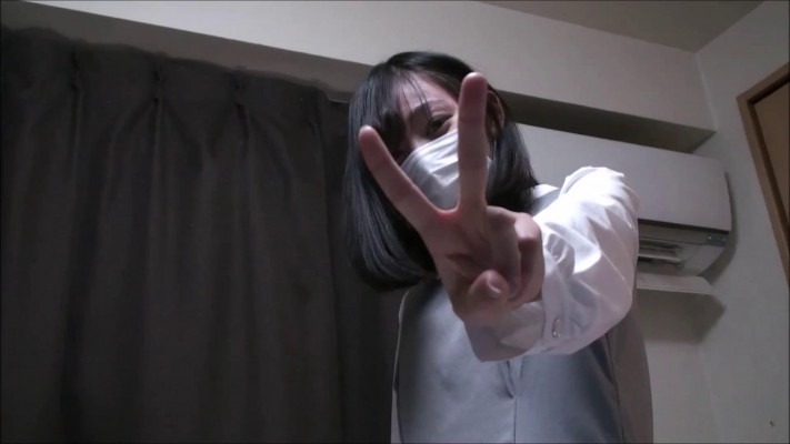 资讯|crush D-159日本可爱妹子高帮帆布鞋碾踩食物 [9分43秒]