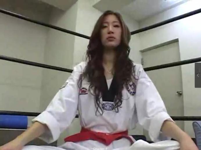格斗绞杀剧情系列 《美女美腿脚鞭腿踢废 Club-Q SWP》KD-12 Rioka Kicks Face [46分25秒]