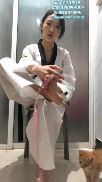 热血女神 《LAPAPA重磅》仿岛国铡荆女格斗家道的金蹴竹蕉课堂三部曲第一部 [9分46秒]
