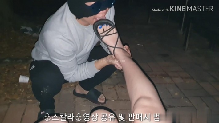 日韩调教 150部韩国开发素人外围女KTV公主学生妹闻舔原味脚！SC小标哥官网搬站合集！ [48分56秒]
