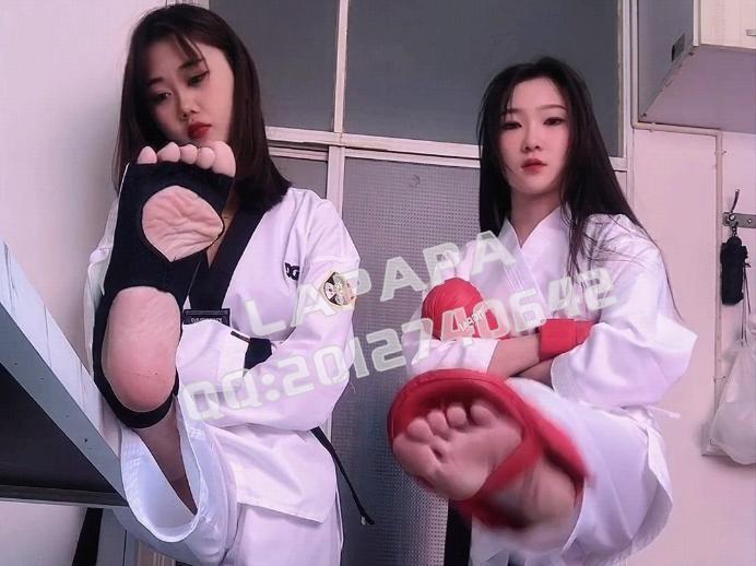 热血女神 《LAPAPA》初柒双s道服第一视角pov大脚踹she粗口极致羞辱（第二部） [9分46秒]