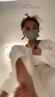 00后校园原创 《00后校园原创》东北女s跆拳道服pov调教踢踹踩踏语言羞辱贱狗 [9分46秒]