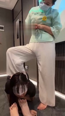 直播视频 《橘子没熟》素人小姐姐玩母狗 [30分19秒]