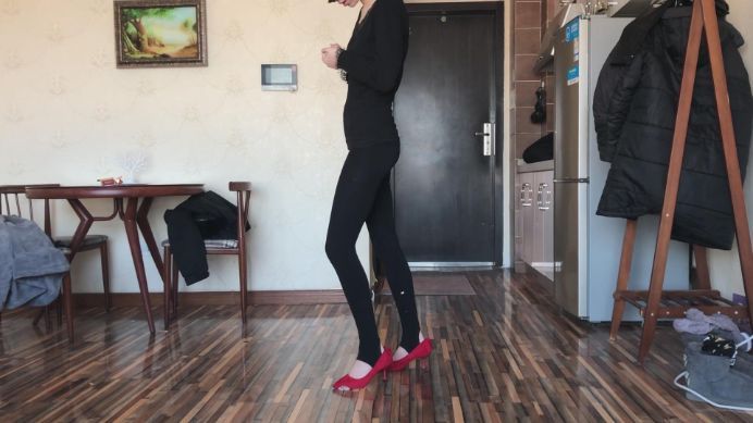 活力诗蔓 残忍女王虐踩套套精华 [48分56秒]